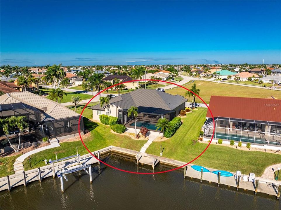 На продажу: $829,000 (3 спален, 2 ванн, 2429 Квадратных фут)