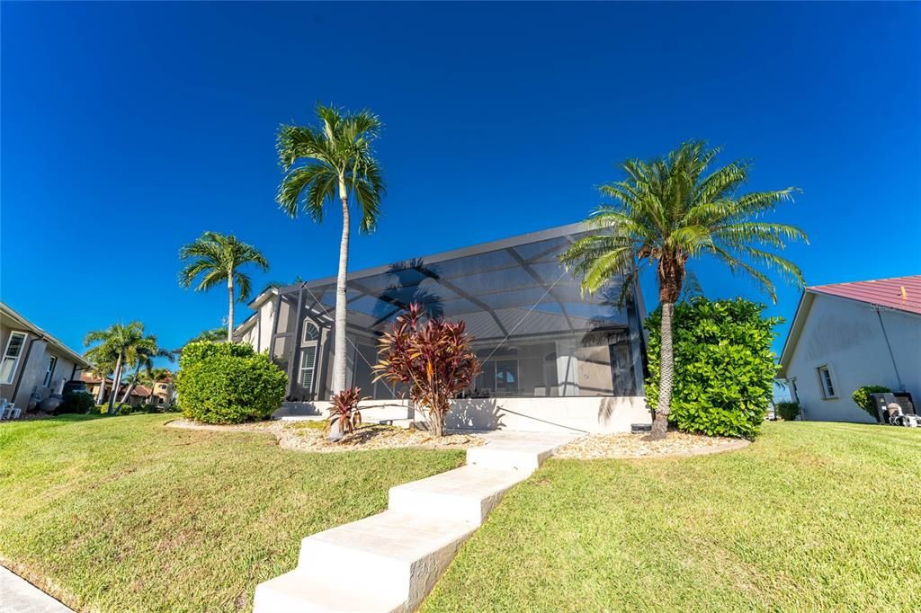 На продажу: $829,000 (3 спален, 2 ванн, 2429 Квадратных фут)