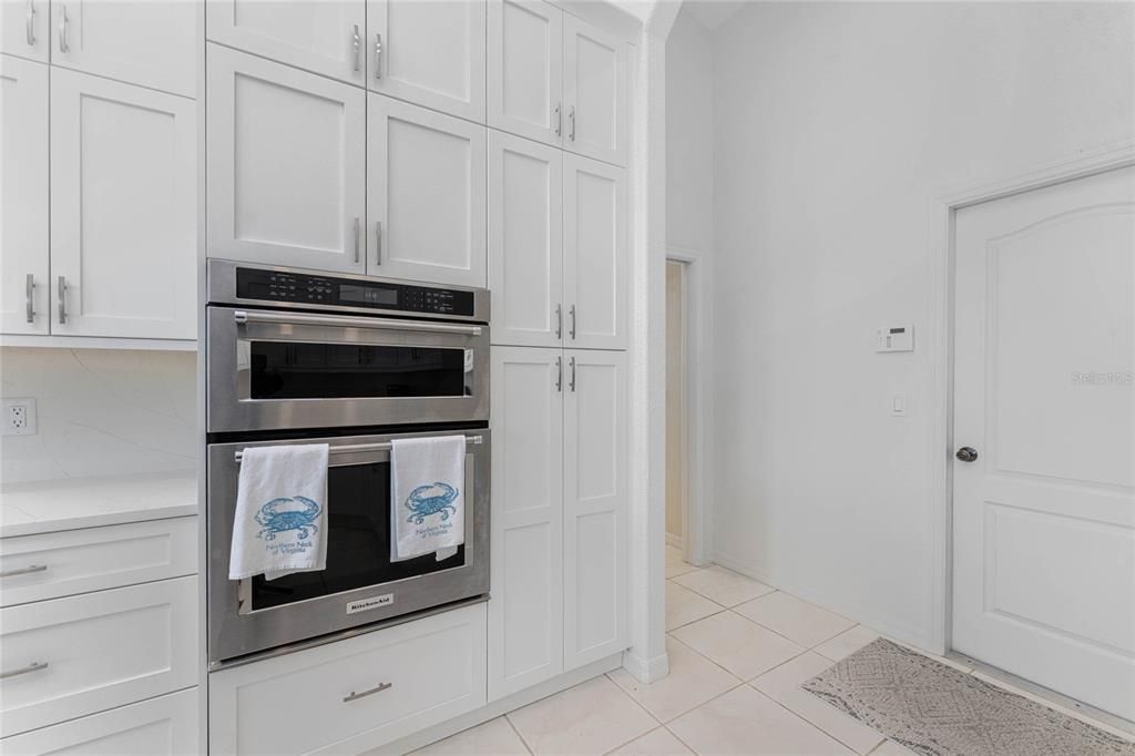 На продажу: $829,000 (3 спален, 2 ванн, 2429 Квадратных фут)