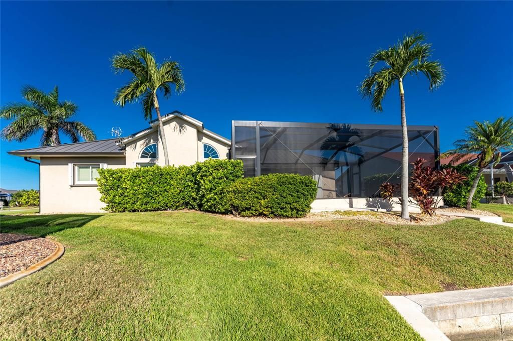 На продажу: $829,000 (3 спален, 2 ванн, 2429 Квадратных фут)