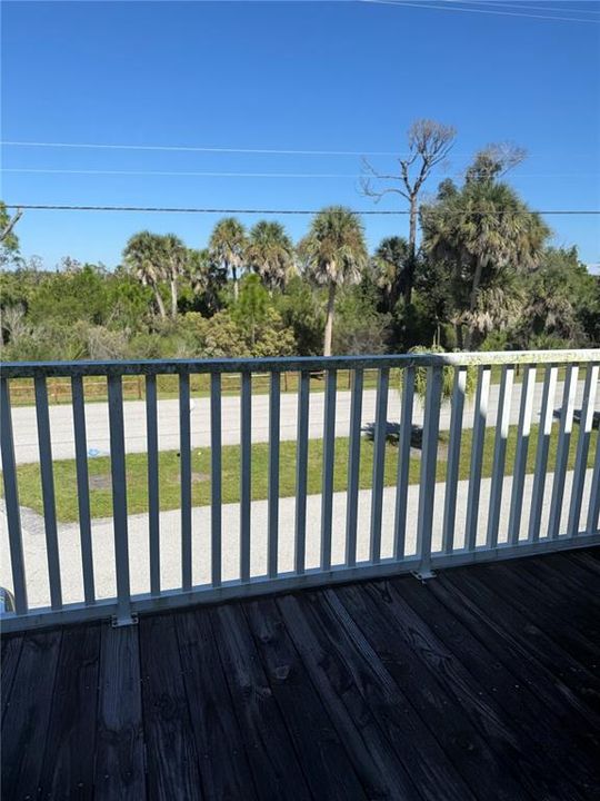 合同活跃: $125,000 (3 贝兹, 2 浴室, 1516 平方英尺)