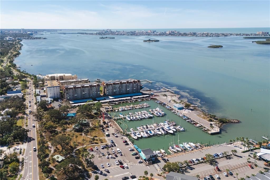 合同活跃: $439,900 (3 贝兹, 2 浴室, 1392 平方英尺)