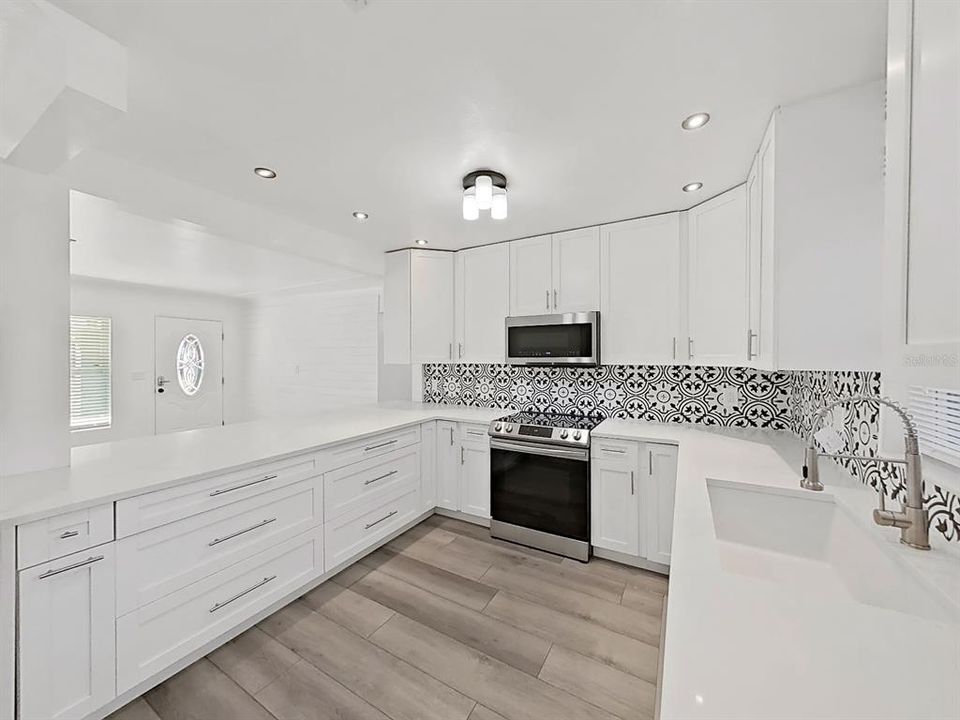 待售: $445,000 (3 贝兹, 2 浴室, 1257 平方英尺)