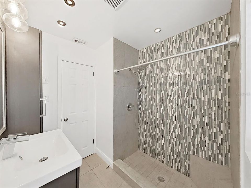 待售: $445,000 (3 贝兹, 2 浴室, 1257 平方英尺)