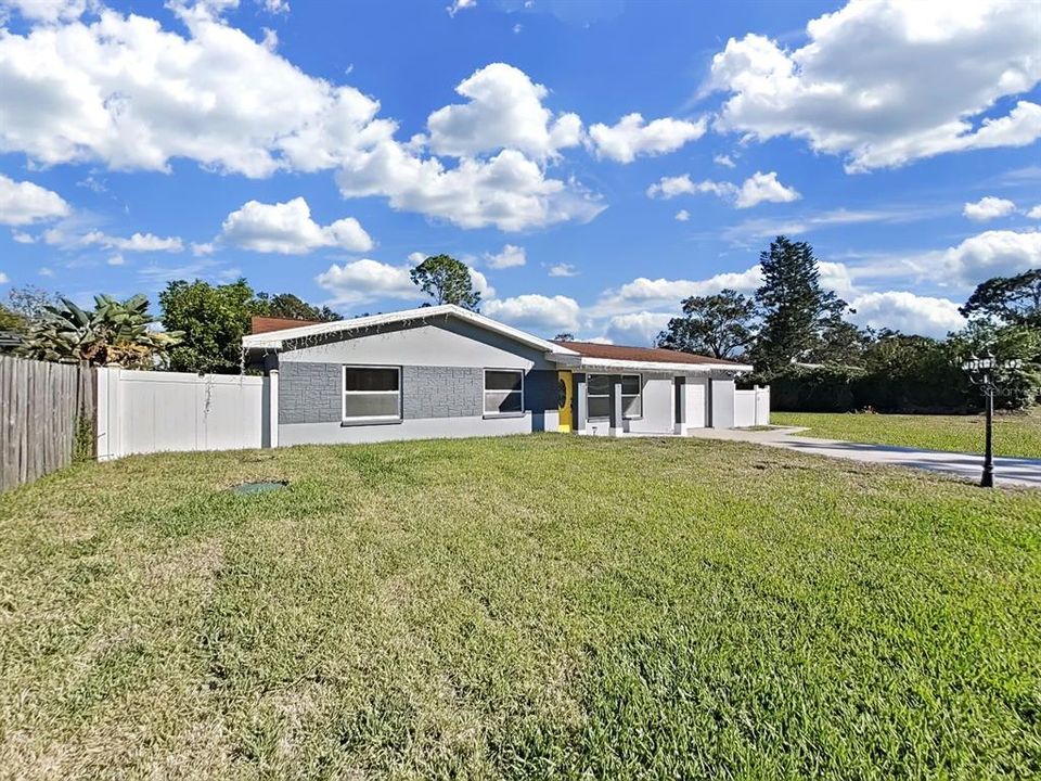 待售: $445,000 (3 贝兹, 2 浴室, 1257 平方英尺)