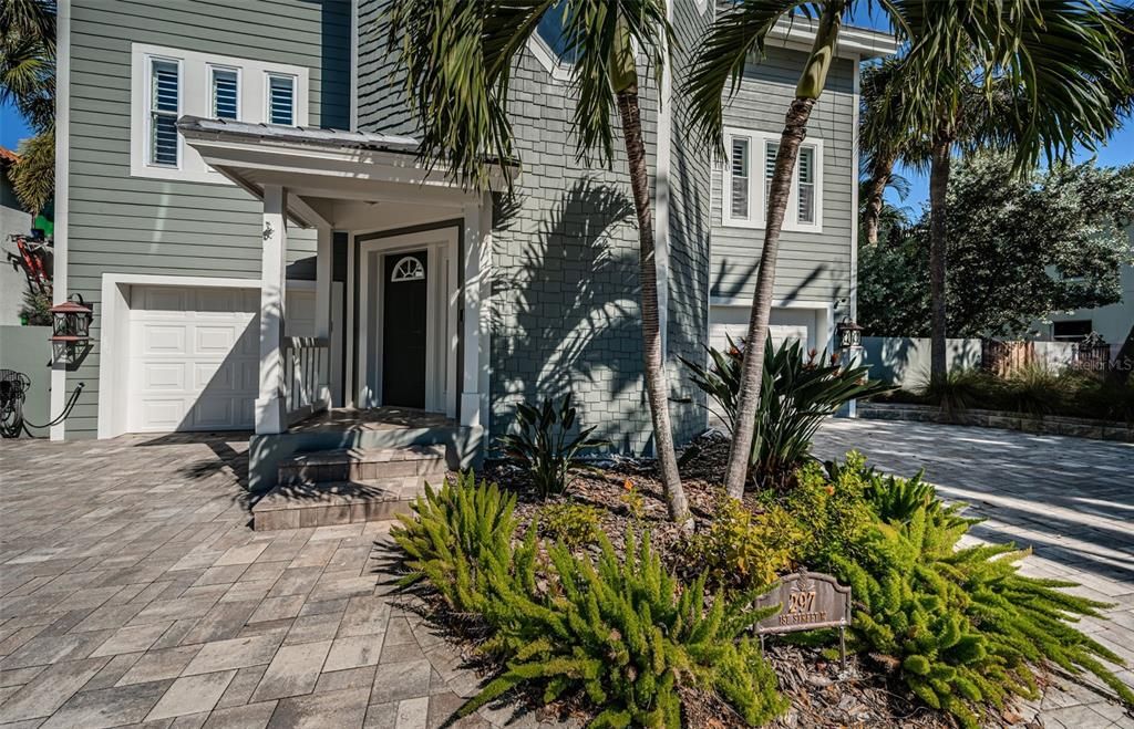 En Venta: $2,975,000 (4 camas, 2 baños, 3323 Pies cuadrados)