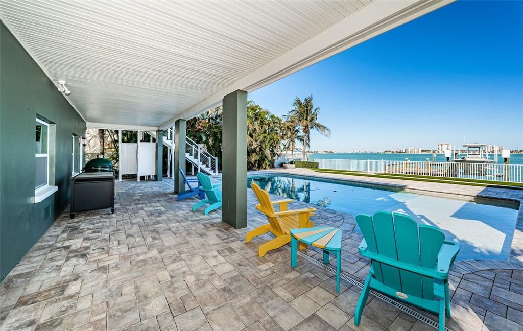 En Venta: $2,975,000 (4 camas, 2 baños, 3323 Pies cuadrados)