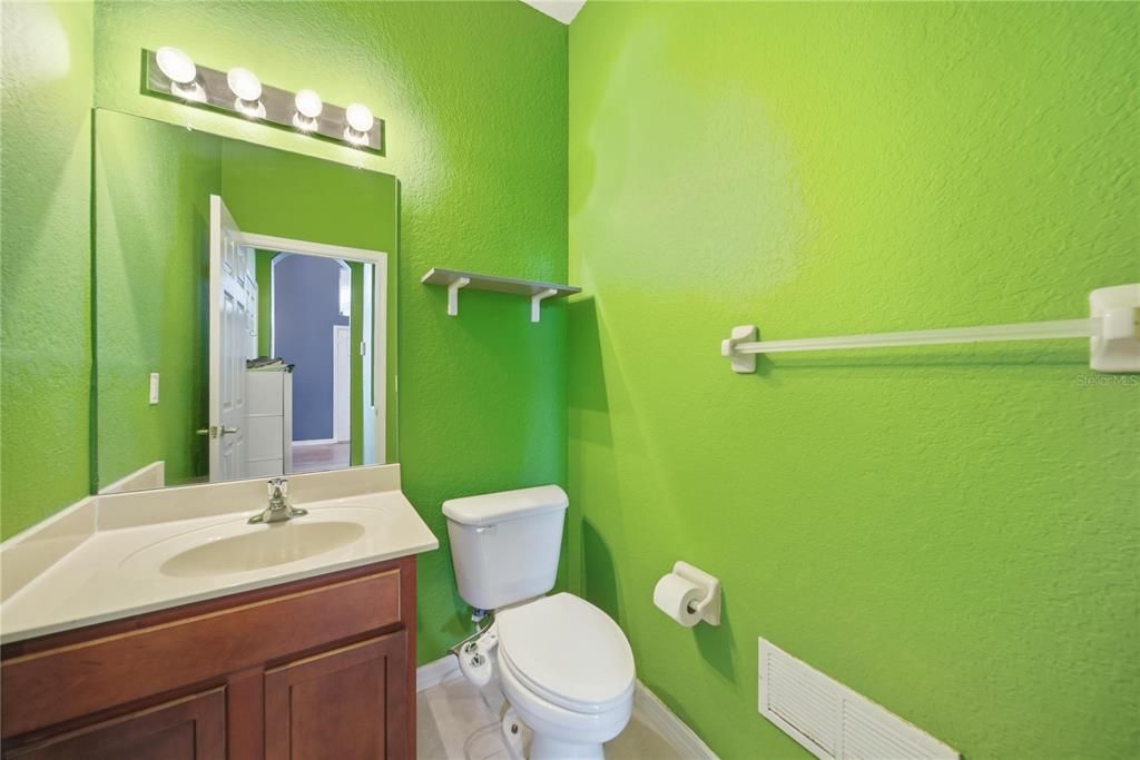 出租: $2,200 (3 贝兹, 2 浴室, 1602 平方英尺)