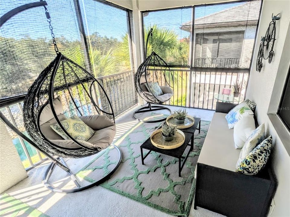 For Rent: $2,800 (3 beds, 2 baths, 2213 Square Feet)