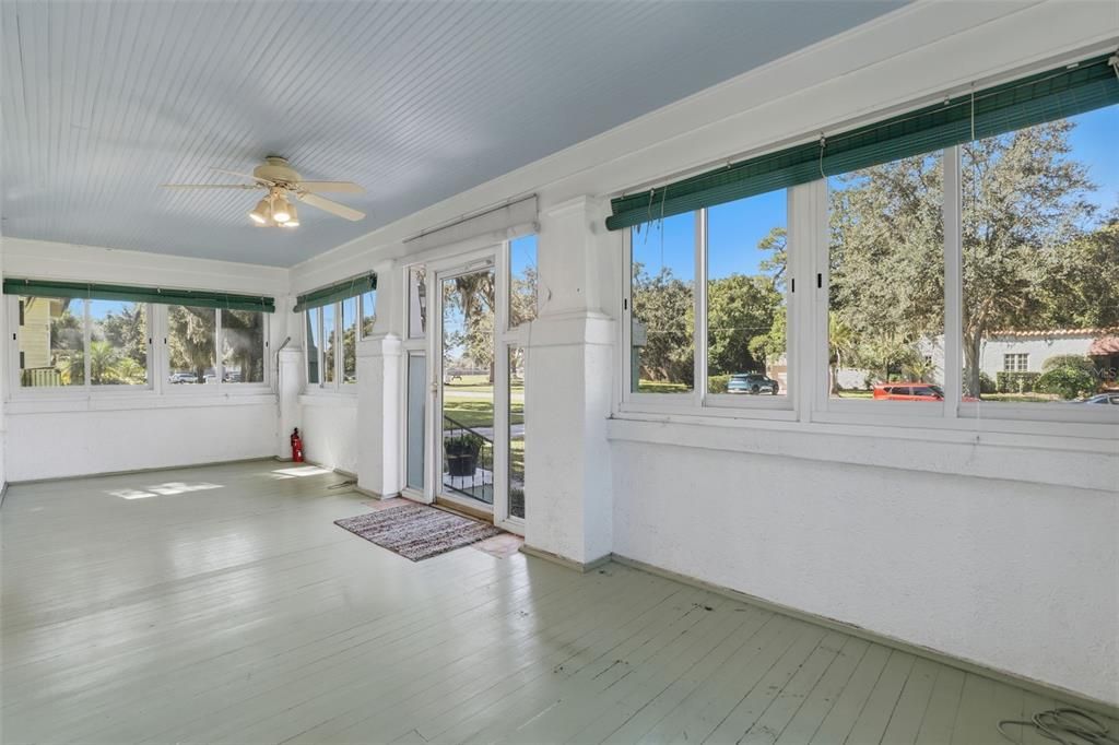 En Venta: $525,000 (3 camas, 2 baños, 1874 Pies cuadrados)