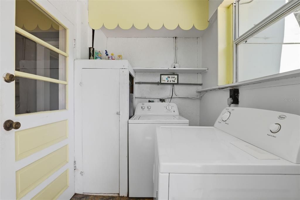 En Venta: $525,000 (3 camas, 2 baños, 1874 Pies cuadrados)