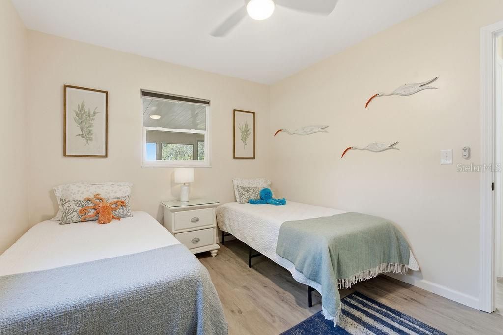 待售: $324,000 (2 贝兹, 2 浴室, 1517 平方英尺)