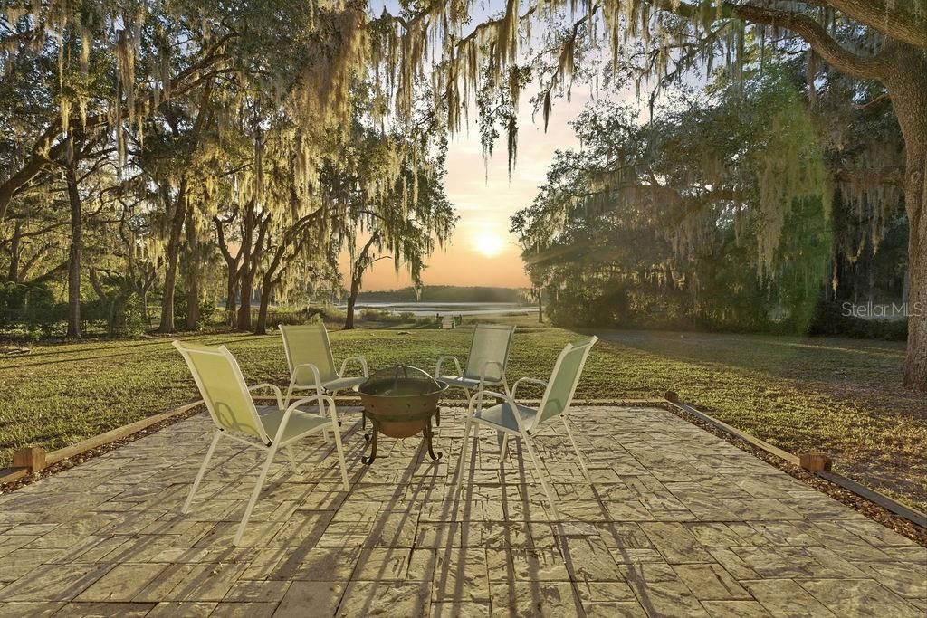 待售: $324,000 (2 贝兹, 2 浴室, 1517 平方英尺)