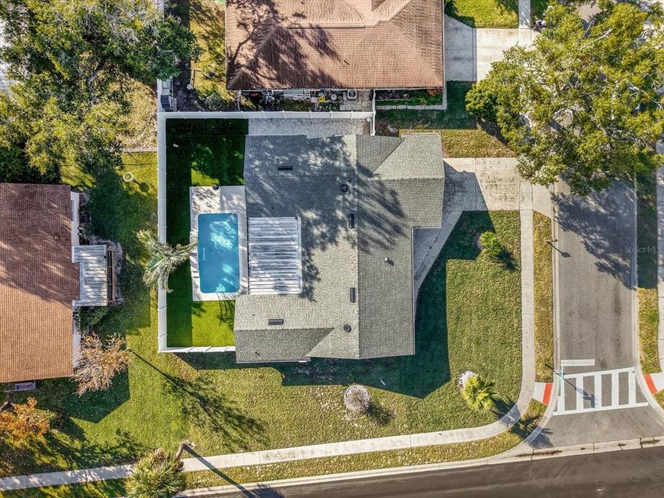 Active With Contract: $445,000 (3 beds, 2 baths, 1652 Square Feet)