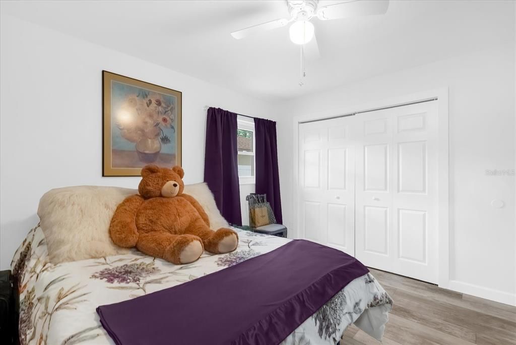 Active With Contract: $445,000 (3 beds, 2 baths, 1652 Square Feet)