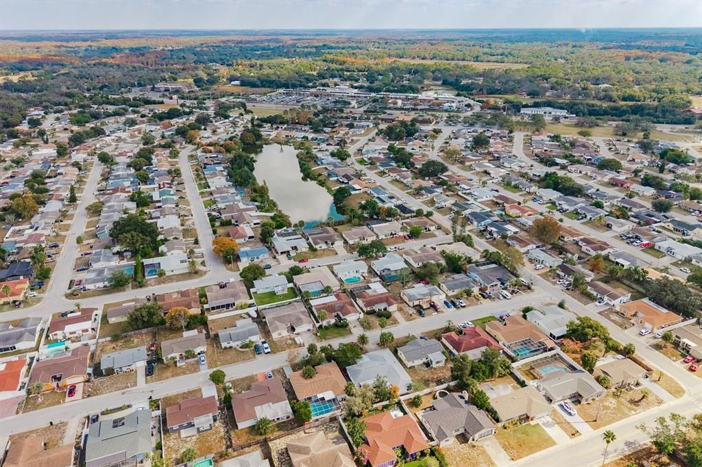 For Sale: $225,000 (2 beds, 1 baths, 840 Square Feet)