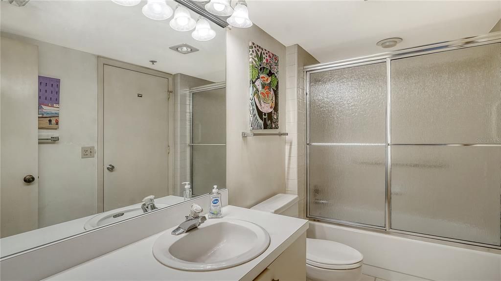 待售: $949,000 (2 贝兹, 2 浴室, 1503 平方英尺)