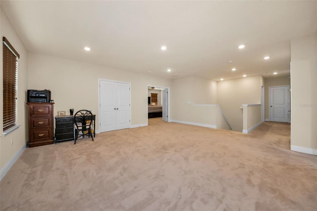 На продажу: $539,000 (4 спален, 3 ванн, 3362 Квадратных фут)