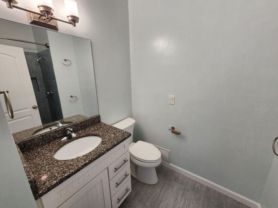 En Renta: $4,950 (3 camas, 3 baños, 1027 Pies cuadrados)