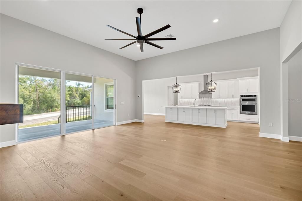 En Venta: $1,024,000 (4 camas, 3 baños, 2898 Pies cuadrados)