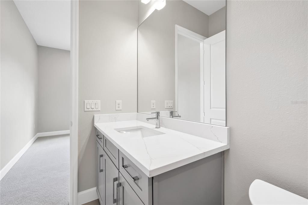 En Venta: $1,024,000 (4 camas, 3 baños, 2898 Pies cuadrados)