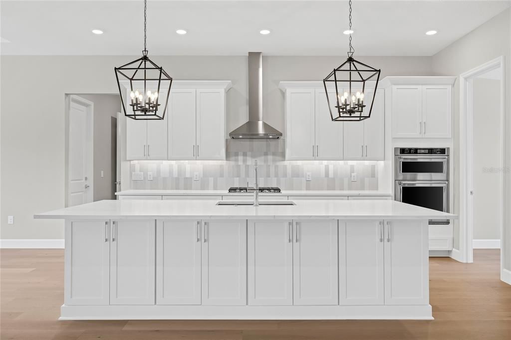 En Venta: $1,024,000 (4 camas, 3 baños, 2898 Pies cuadrados)