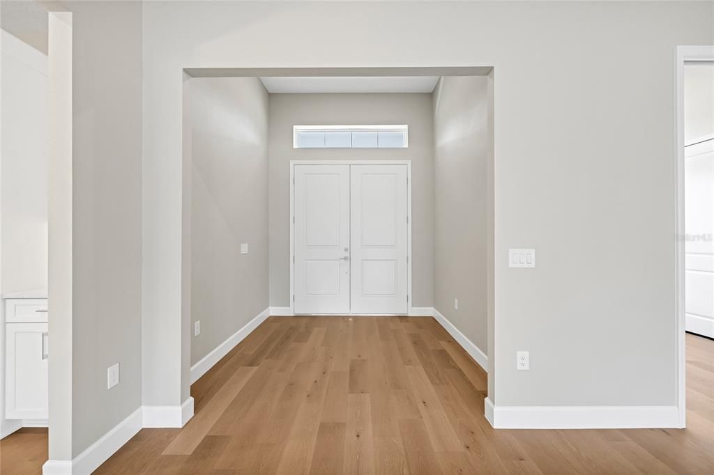 En Venta: $1,024,000 (4 camas, 3 baños, 2898 Pies cuadrados)