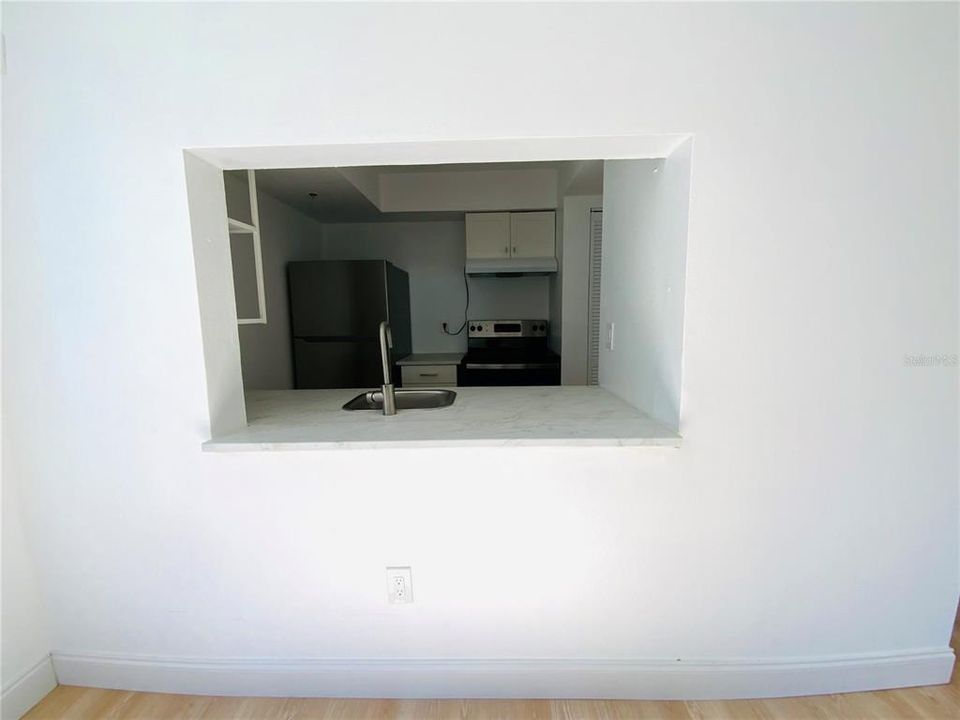 待售: $109,500 (1 贝兹, 1 浴室, 626 平方英尺)