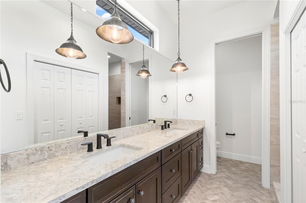 For Sale: $844,500 (3 beds, 2 baths, 1848 Square Feet)