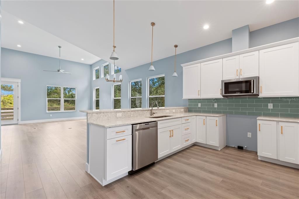 For Sale: $844,500 (3 beds, 2 baths, 1848 Square Feet)