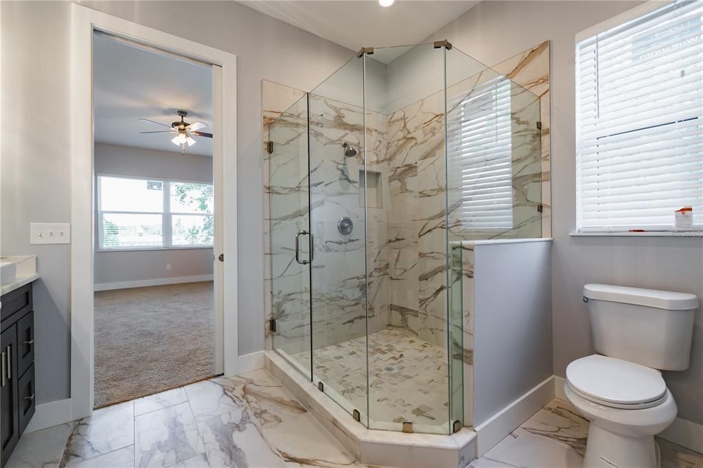 For Sale: $844,500 (3 beds, 2 baths, 1848 Square Feet)