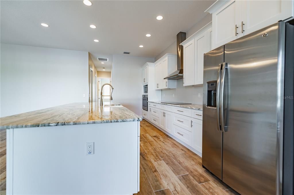 For Sale: $844,500 (3 beds, 2 baths, 1848 Square Feet)