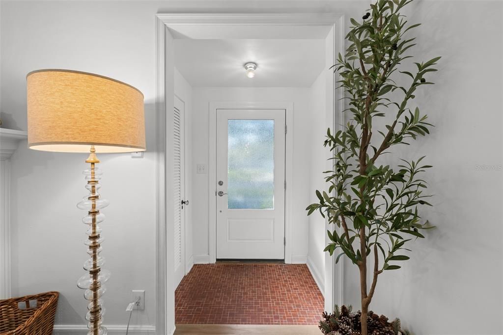 待售: $1,279,900 (4 贝兹, 3 浴室, 2241 平方英尺)