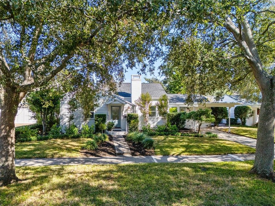 待售: $1,279,900 (4 贝兹, 3 浴室, 2241 平方英尺)