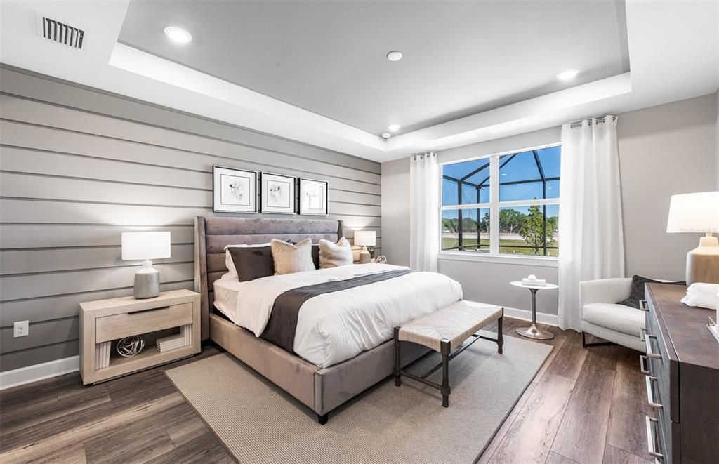 Active With Contract: $711,755 (3 beds, 3 baths, 2229 Square Feet)