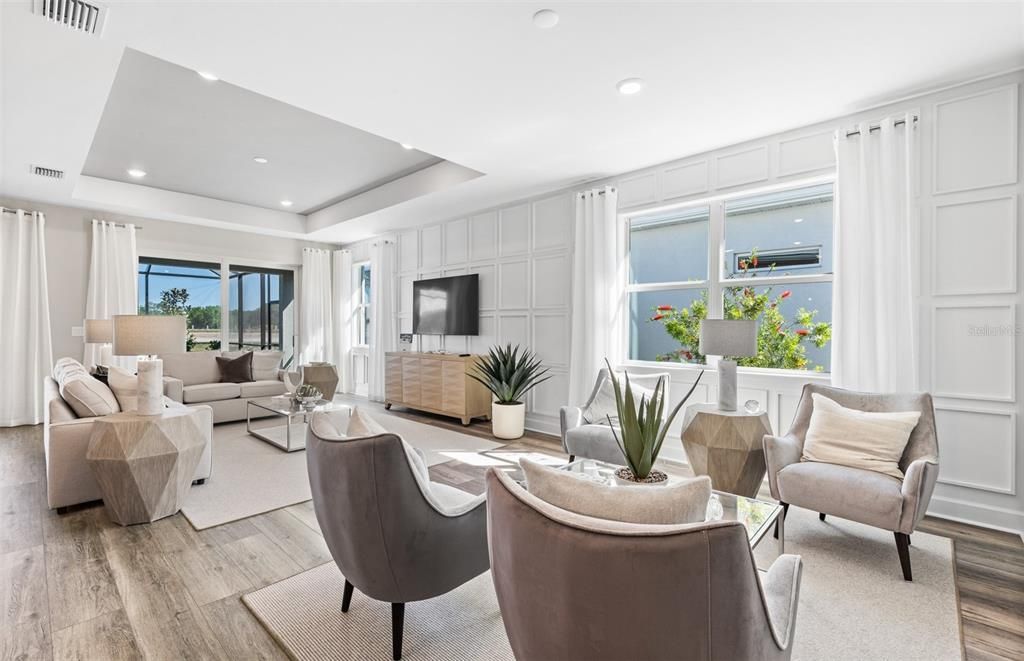 Active With Contract: $711,755 (3 beds, 3 baths, 2229 Square Feet)