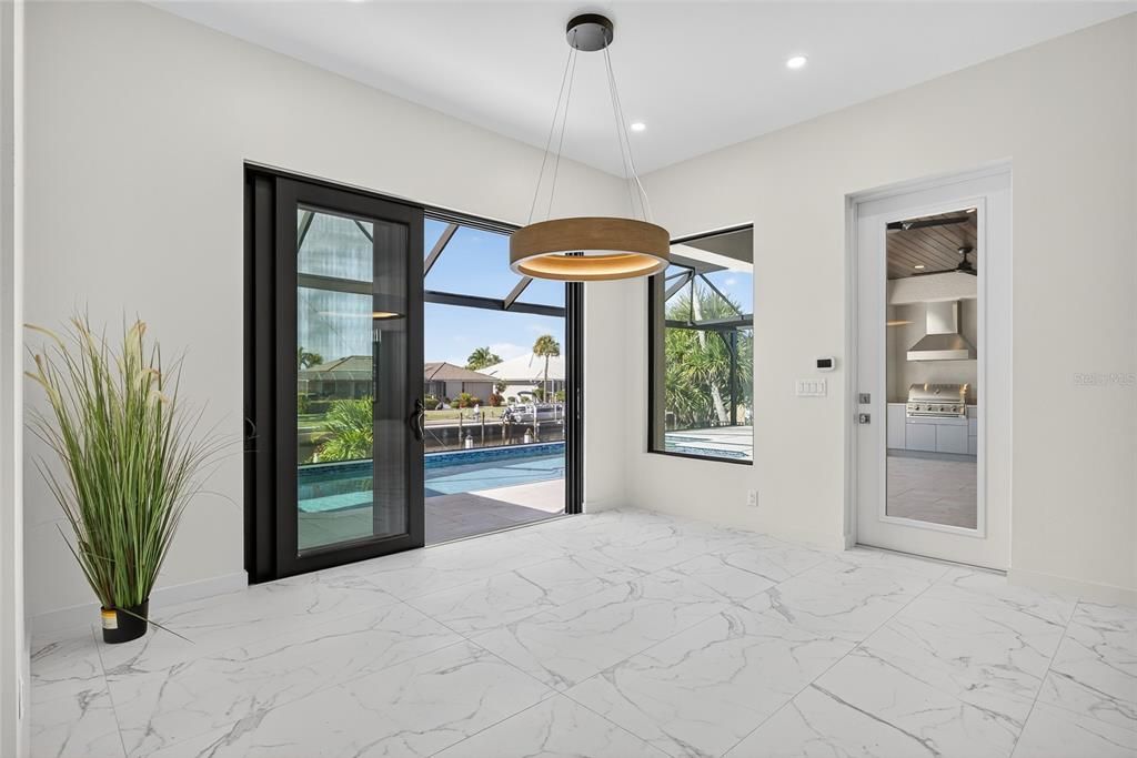 For Sale: $1,890,000 (3 beds, 3 baths, 2914 Square Feet)