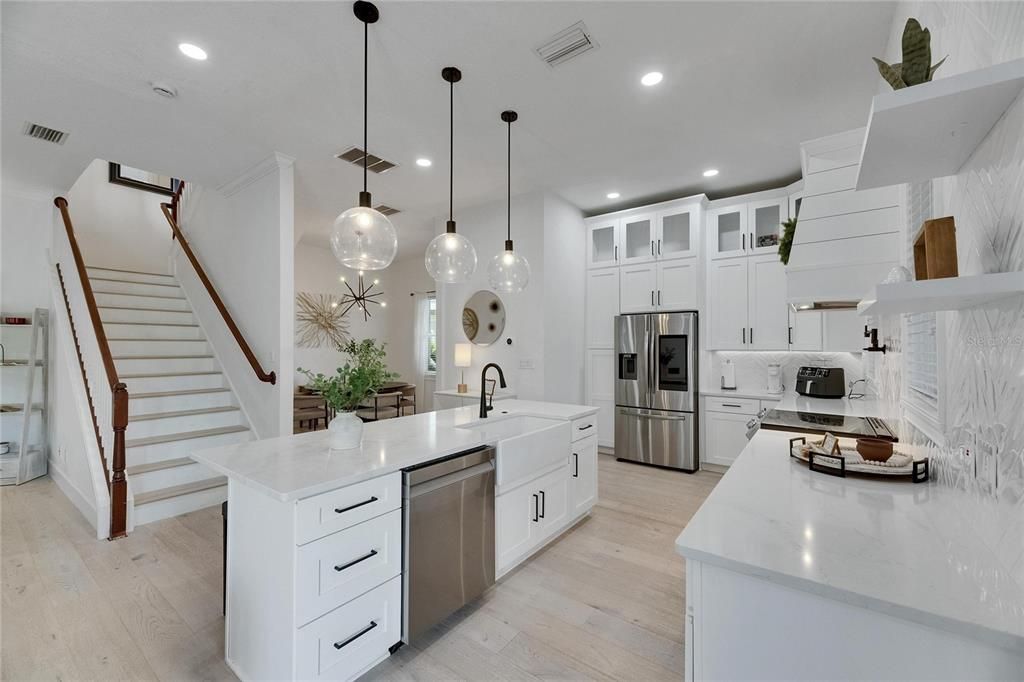 For Rent: $3,000 (3 beds, 3 baths, 2026 Square Feet)