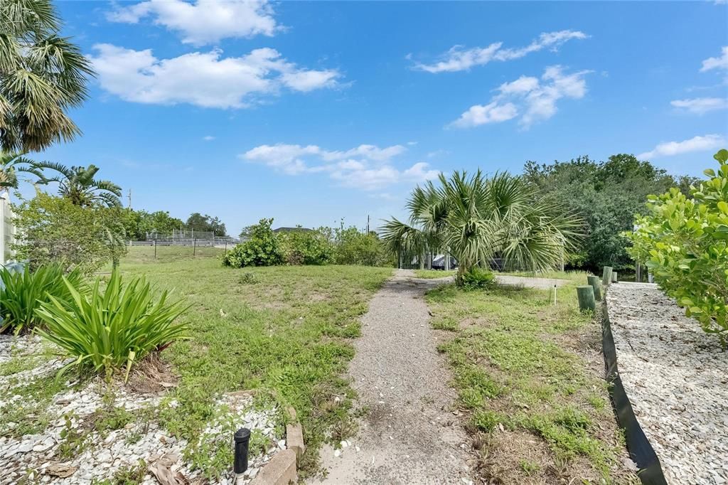 For Rent: $3,000 (3 beds, 3 baths, 2026 Square Feet)