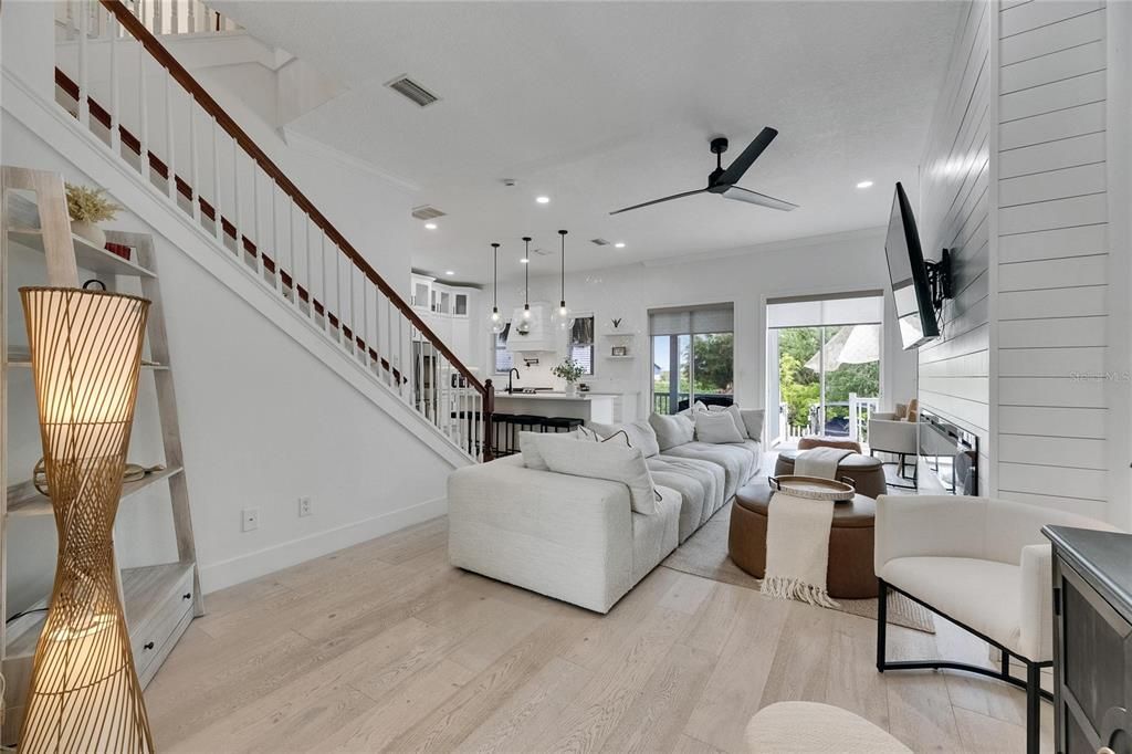 For Rent: $3,000 (3 beds, 3 baths, 2026 Square Feet)