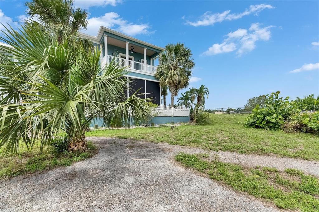 For Rent: $3,000 (3 beds, 3 baths, 2026 Square Feet)