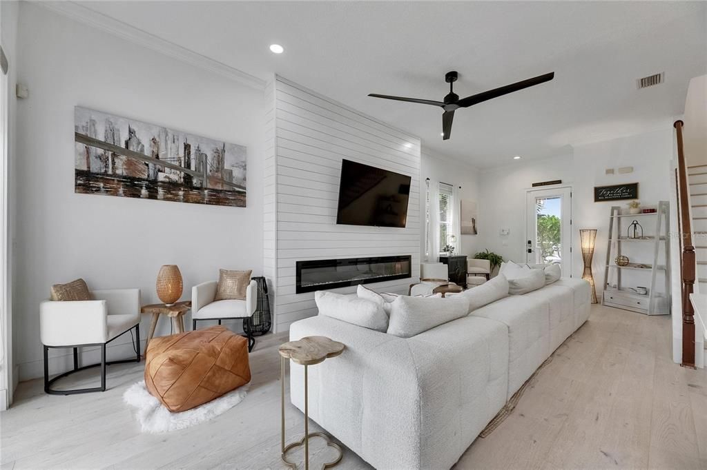 For Rent: $3,000 (3 beds, 3 baths, 2026 Square Feet)