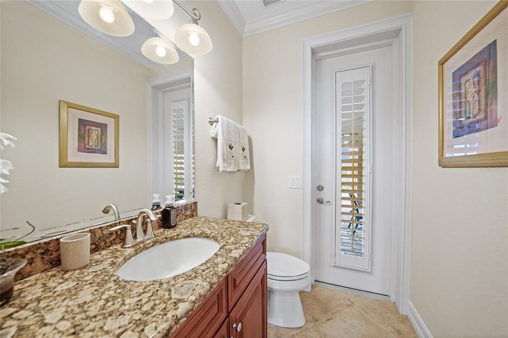 For Sale: $1,100,000 (3 beds, 2 baths, 2604 Square Feet)