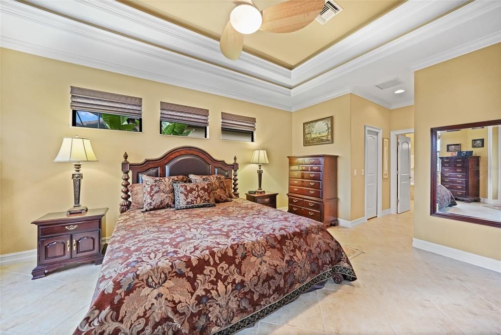 For Sale: $1,100,000 (3 beds, 2 baths, 2604 Square Feet)