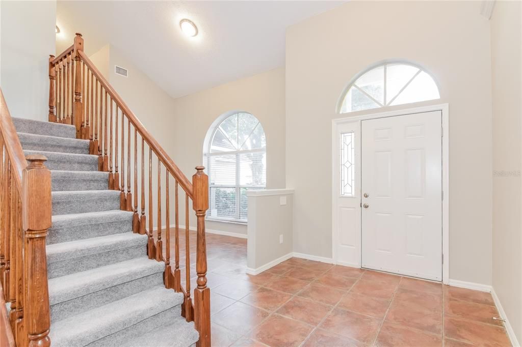 出租: $2,700 (4 贝兹, 2 浴室, 2373 平方英尺)