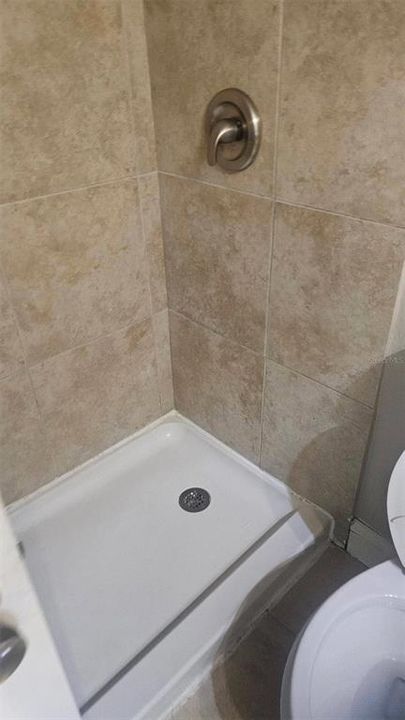 For Sale: $169,900 (1 beds, 1 baths, 754 Square Feet)