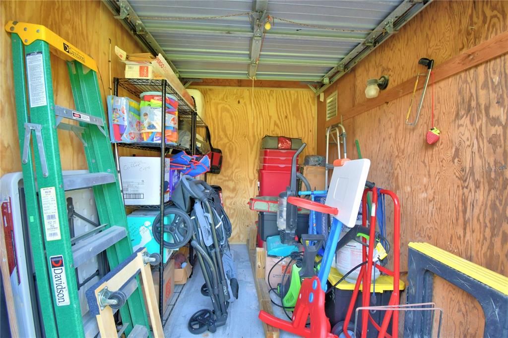 For Sale: $159,900 (2 beds, 2 baths, 970 Square Feet)