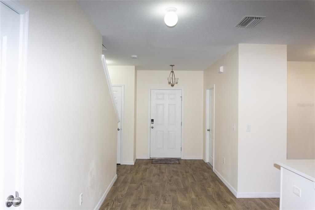 На продажу: $252,500 (3 спален, 2 ванн, 1478 Квадратных фут)