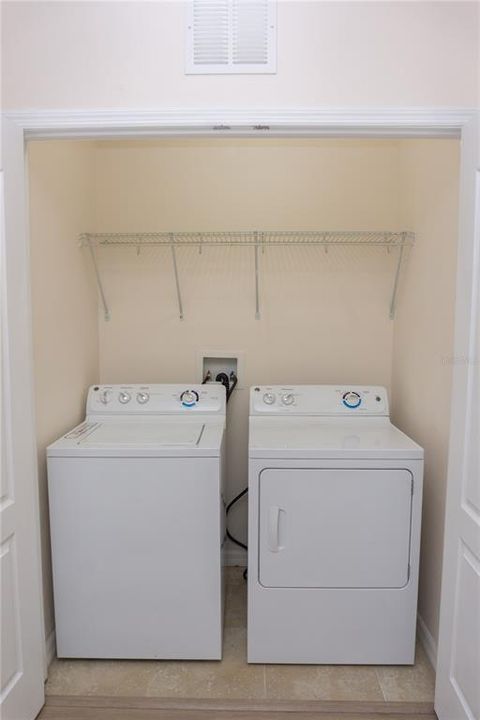 На продажу: $252,500 (3 спален, 2 ванн, 1478 Квадратных фут)