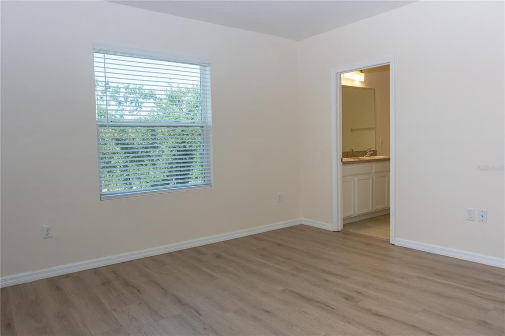 На продажу: $252,500 (3 спален, 2 ванн, 1478 Квадратных фут)